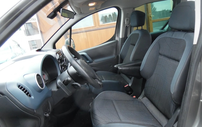 Peugeot Partner cena 7100 przebieg: 245200, rok produkcji 2011 z Skwierzyna małe 232